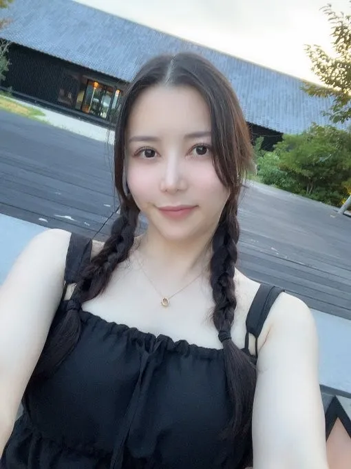 红色